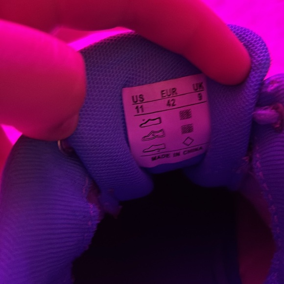 Women’s tie dye shoes - Picture 4 of 4